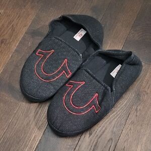 True Religion Slippers. Mens Sz Lg 11-12